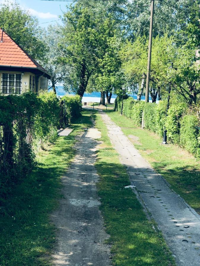 Five Season'S Lakehouse Balatonlelle Exterior foto